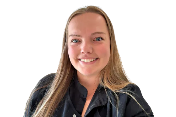 Holly Piroso portrait